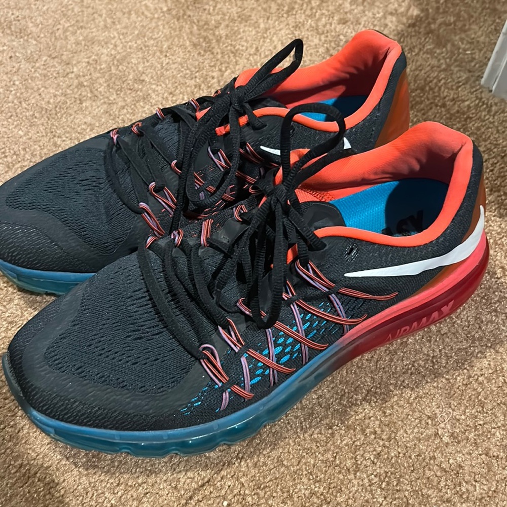 Nike Sneakers